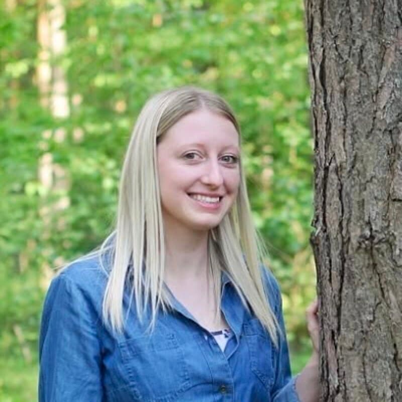 Miss Madison – Native speaker from Canada